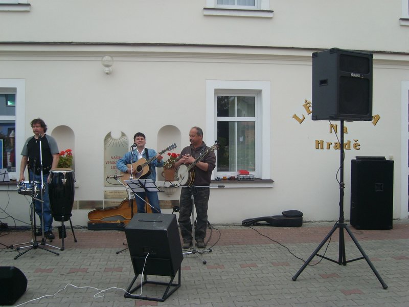 SL273675.JPG